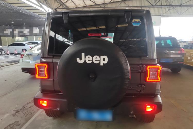 Used  Wrangler 2021 2.0T Sahara Four-Door Edition
