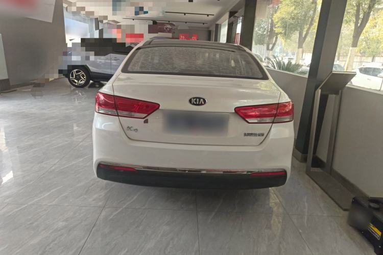 Used Kia K4 2014 1.8L Automatic GLS
