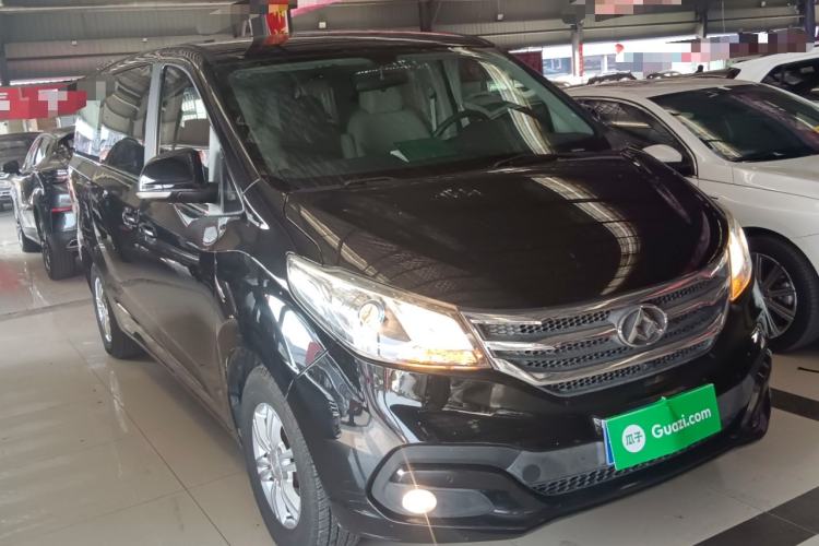 Used SAIC MAXUS G10 2016 1.9T Automatic Elite Edition Diesel China V Emission Standard
