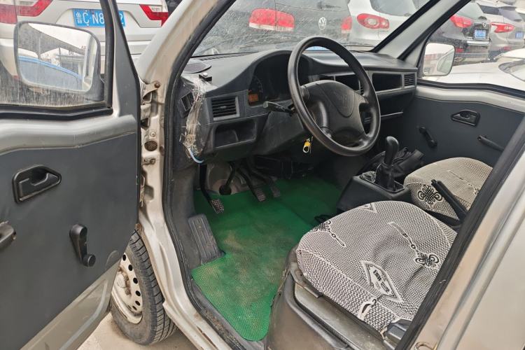 Used Wuling Zhiguang 2015 1.2L Practical LS-I Model