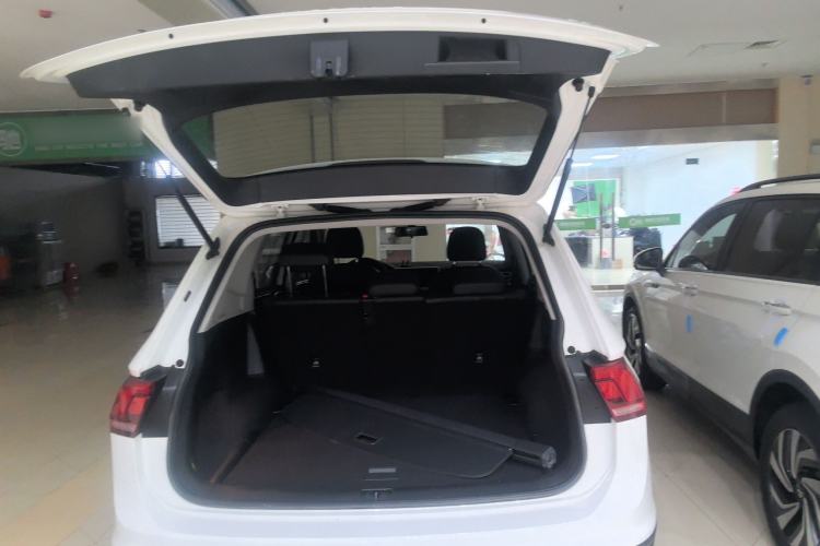 Used Volkswagen Tiguan L 2022 330TSI Automatic Two-Wheel Drive Comfort Edition
