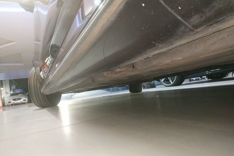 Used Mercedes-Benz E-Class 2019 E 300 L Sport Luxury Edition
