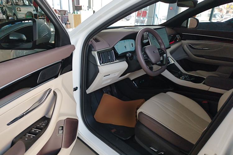 Used BYD Song PLUS New Energy 2025 EV Intelligent Driving Version 520km Premium Model