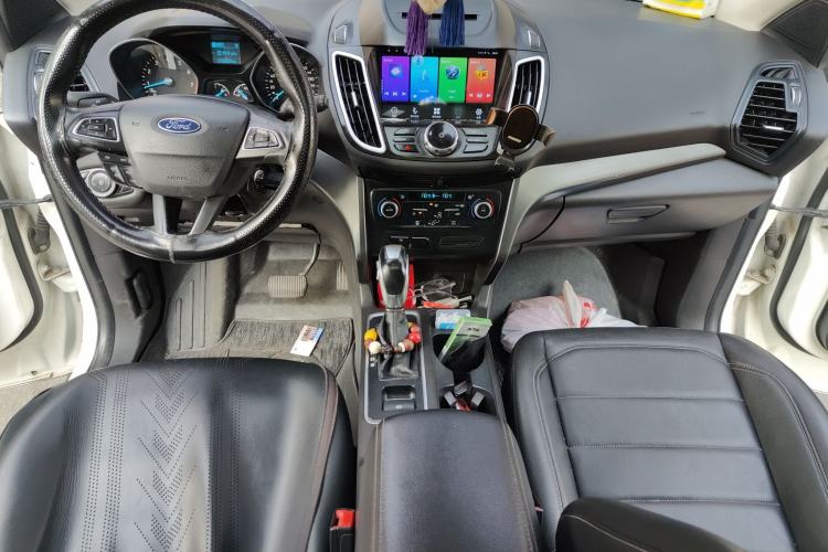 Used Ford Kuga 2018 EcoBoost 180 Two-Wheel-Drive Platinum Edition
