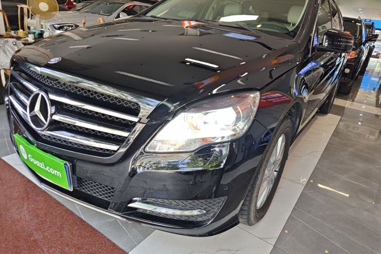 Used Mercedes-Benz R-Class 2014 R 320 4MATIC Business Model