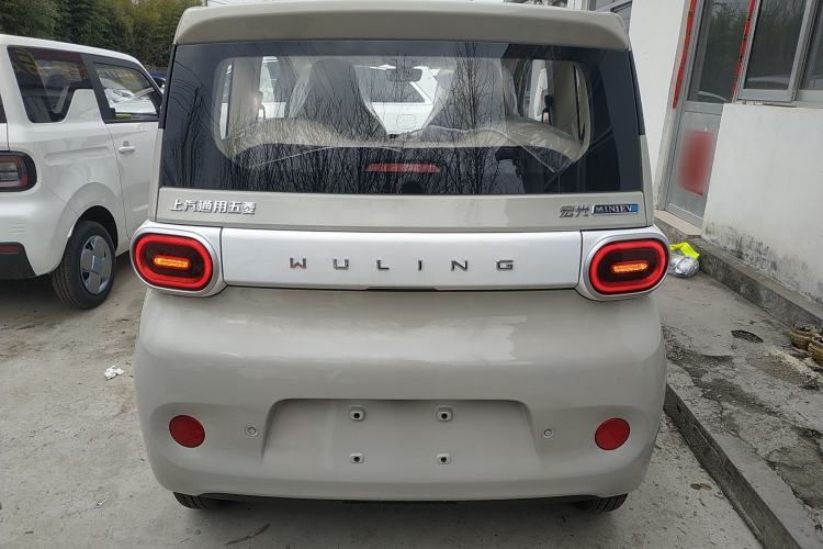 Used Wuling Hongguang MINIEV 2024 3rd Generation 215km Youth Edition
