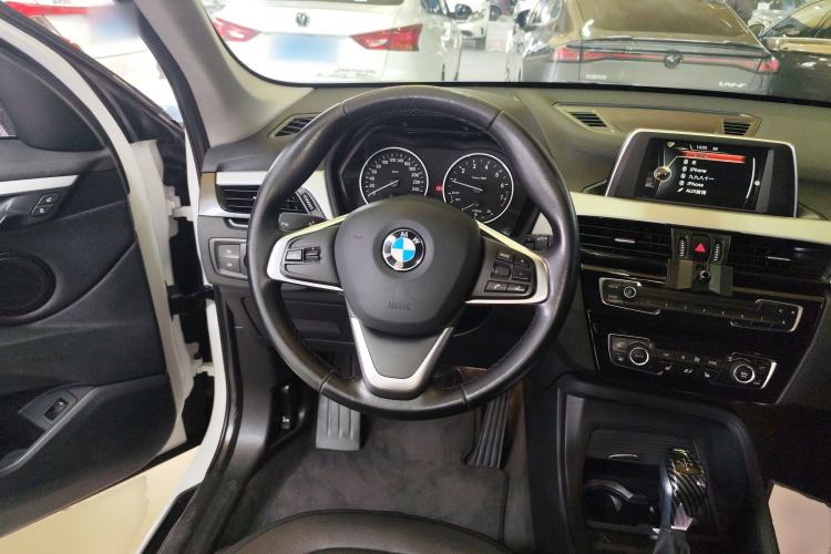 Used BMW X1 2016 sDrive18Li Premium Edition
