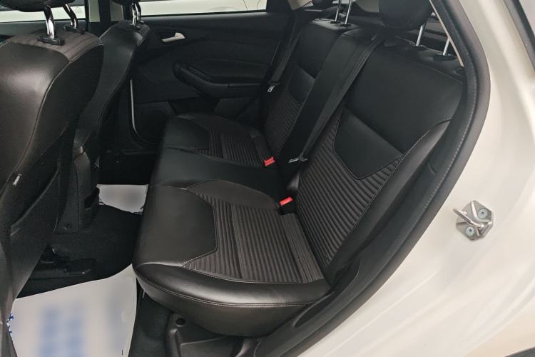 Used Ford Focus 2017 Hatchback 1.6L Automatic Fashion Edition Smart Drive Version