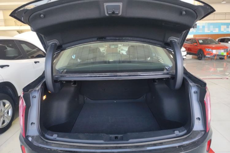 Used Hongqi E-QM5 2024 500km Range Edition
