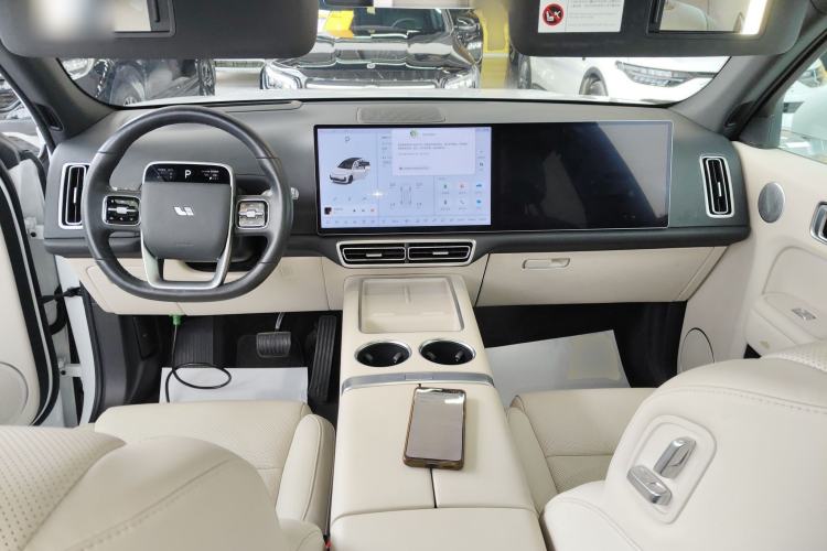 Used Li Auto L7 2023 Pro Model
