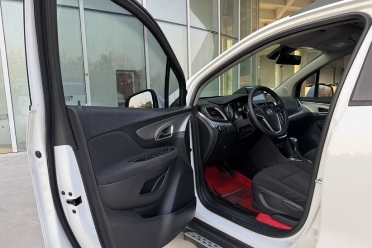 Used Buick Encore 2015 1.4T Automatic Two-Wheel Drive Urban Elite Version