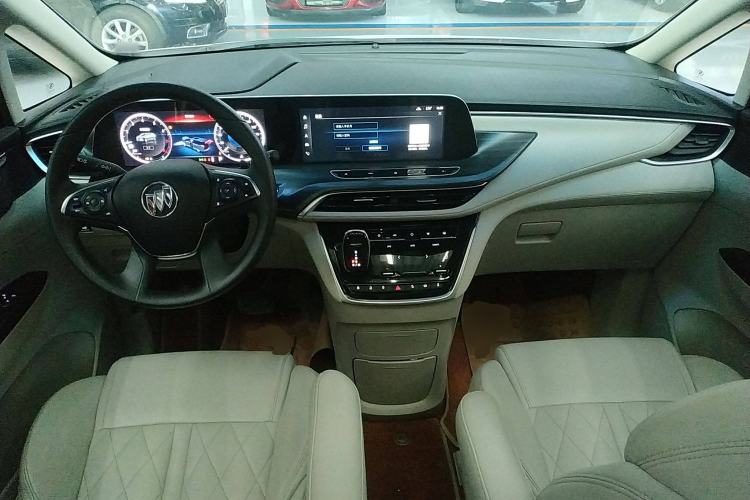 Used Buick GL8 2021 ES Landtrek 653T Comfort Edition
