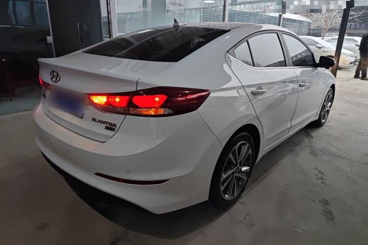 Used Hyundai Elantra 2016 1.6L Automatic ZhiXuan – Elite Version