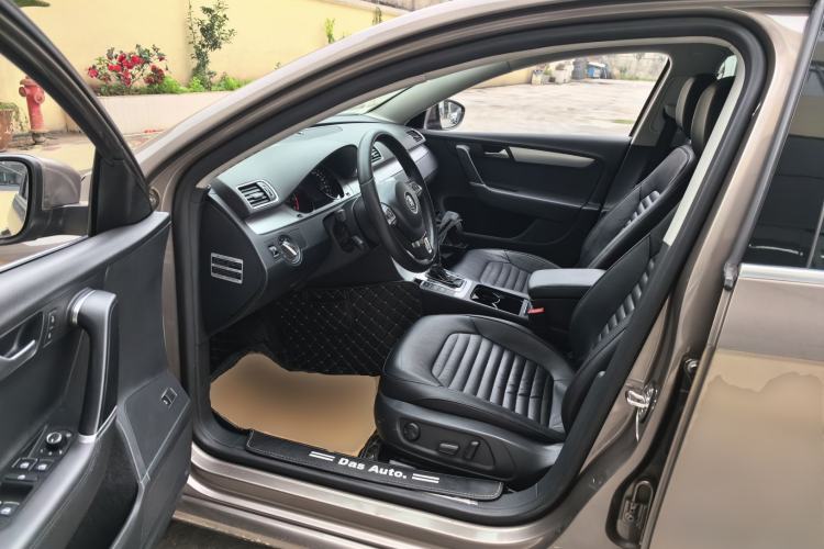 Used Volkswagen Magotan 2016 1.8TSI Smart Enjoyment Leading Model