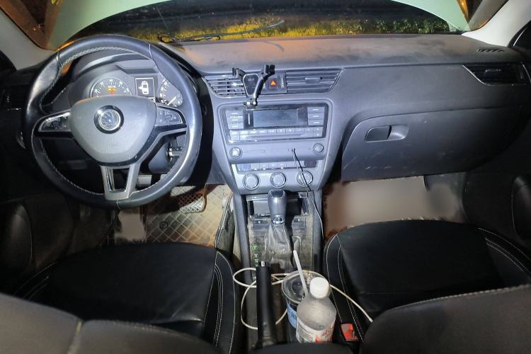 Used Skoda Octavia 2016 1.6L Automatic Smart Drive Edition
