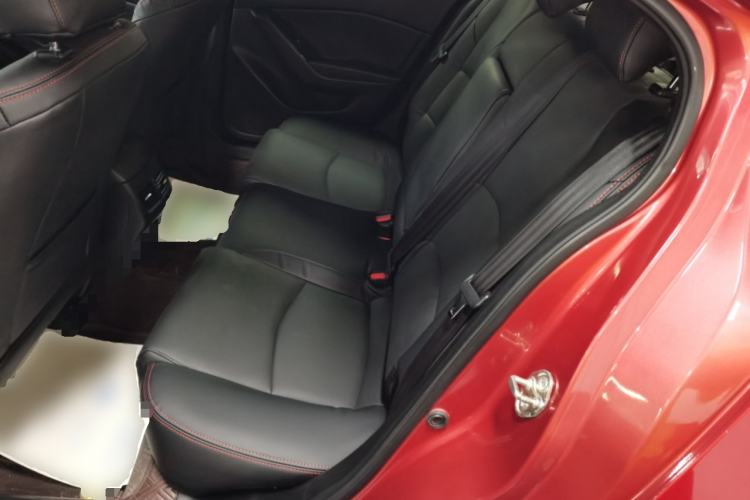 Used Mazda Mazda 3 Axela 2019 Cloud-Controlled Sedan 1.5L Automatic Luxury Model China VI Standard