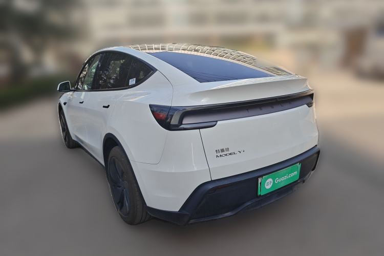 Used Tesla Model Y 2025 Rear-Wheel-Drive Version