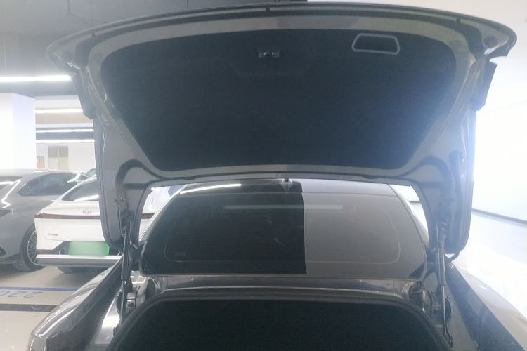 Used XPeng P7 2023 586E
