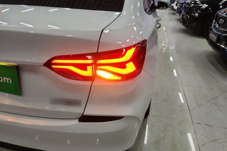 Used Chevrolet Monza 2022 320 Automatic Enjoyment Sunroof Version
