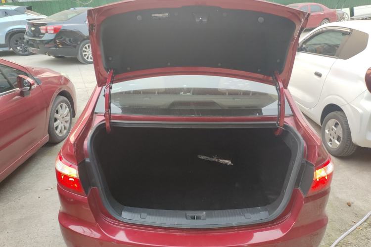 Used Changan Alsvin V7 2015 1.6L Manual Enjoyment Model China V Standard
