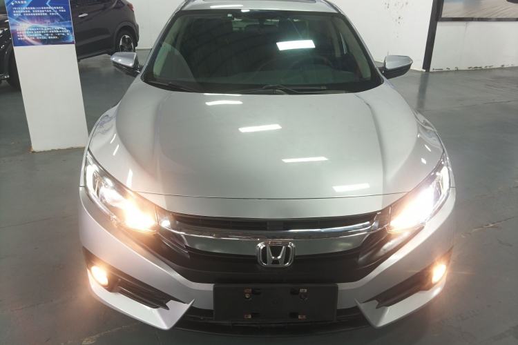 Used Honda Civic 2016 220TURBO CVT Luxury Edition
