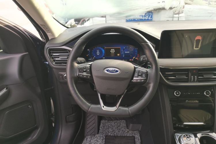 Used Ford Escape 2020 EcoBoost 245 Four-Wheel Drive Luxury Edition
