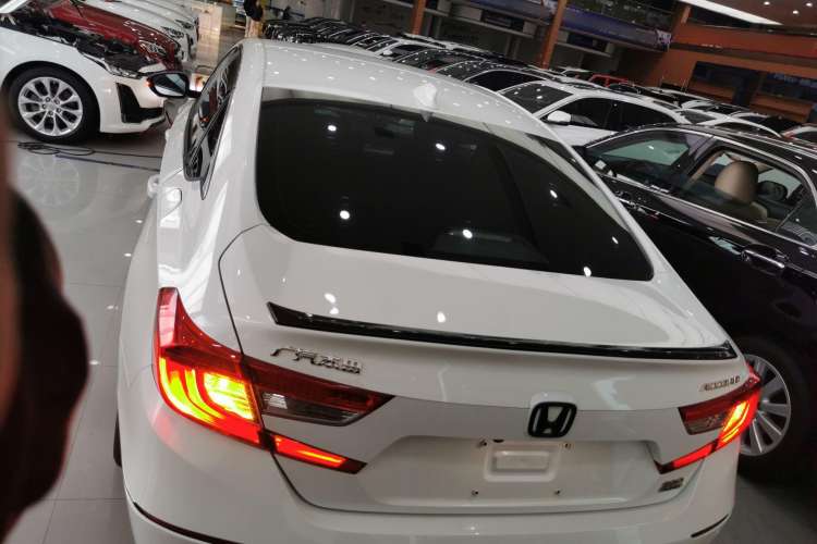 Used Honda Accord 2018 260TURBO Luxury Edition China VI
