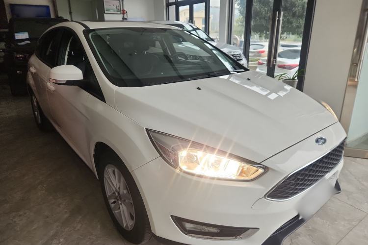 Used Ford Focus 2017 Hatchback 1.6L Automatic Fashion Edition Smart Drive Version