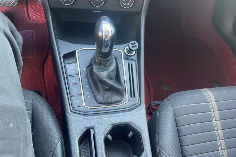 Used Volkswagen Lavida 2021 280TSI DSG Comfort Edition
