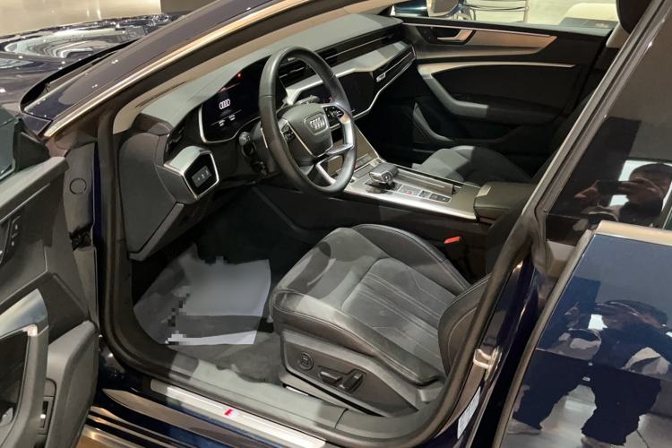 Used Audi A7L 2022 45 TFSI S-line Dream-Building Crystal Flow Package