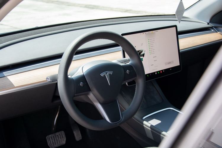 Used Tesla Model Y 2022 Rear-Wheel-Drive Version