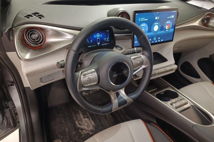 Used BYD Dolphin 2021 405 km Free Version
