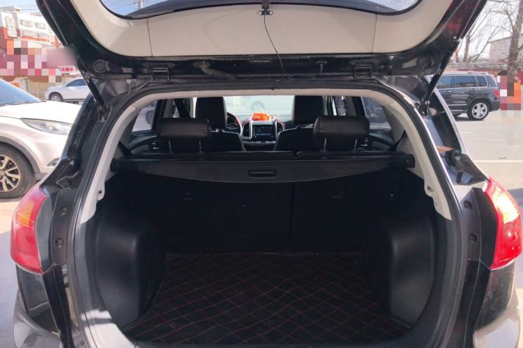 Used  Refine S3 2014 1.5L Manual Luxury Smart Model
