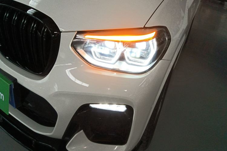 Used BMW X4 2019 xDrive25i M Sport Package
