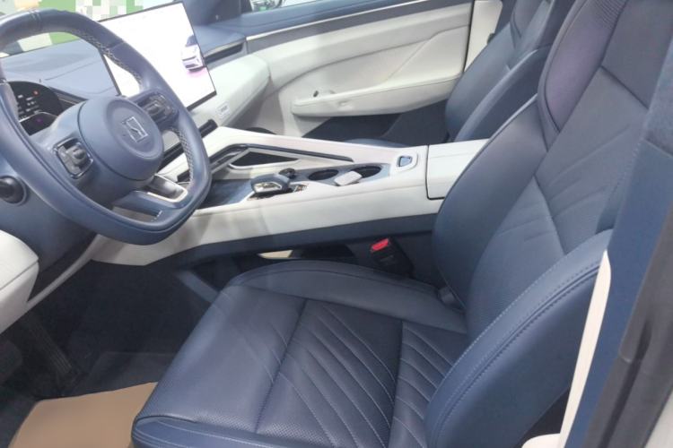 Used Zeekr 001 2025 YOU Edition 100 kWh All-Wheel Drive