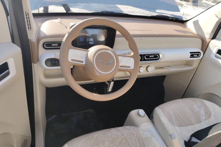 Used Wuling Hongguang MINIEV 2024 3rd Generation 215km Youth Edition