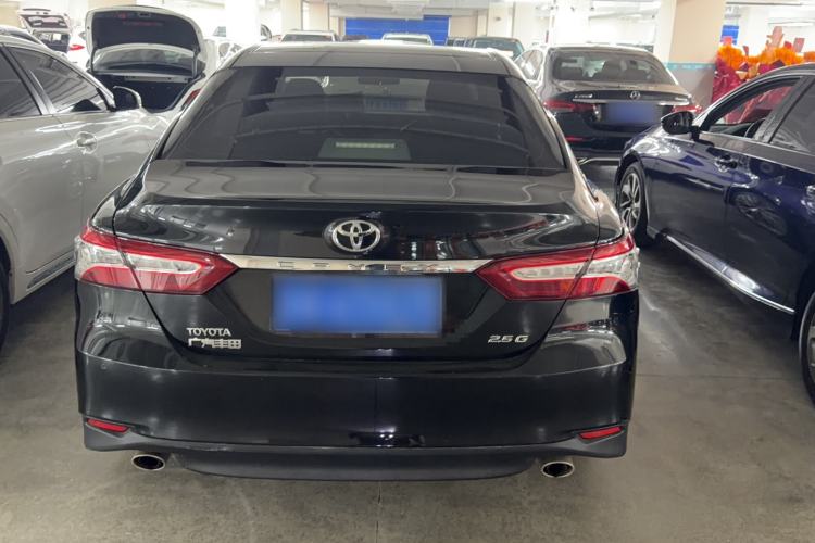 Used Toyota Camry 2018 2.5G Luxury Edition
