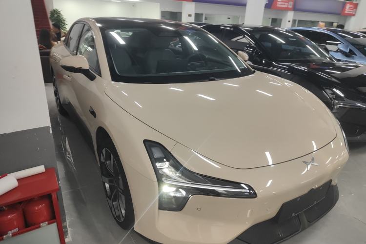 Used XPeng MONA M03 2024 620 with Ultra-Long Range
