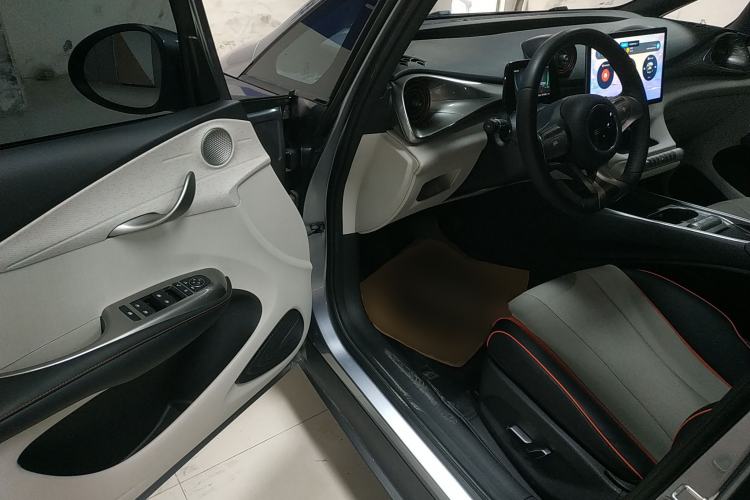 Used BYD Dolphin 2021 405 km Fashion Edition
