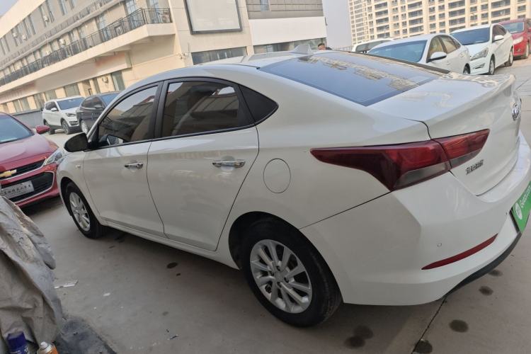 Used Hyundai Verna 2016 1.4L Manual Cool Edition GLS