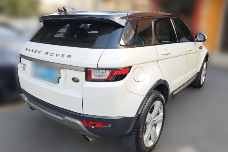 Used Land Rover Range Rover Evoque 2017 2.0T SE Smart Glow Edition
