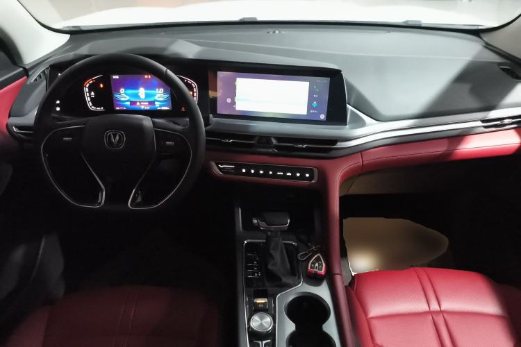 Used Changan CS75 PLUS 2022 Classic Edition 1.5T Automatic Pioneer Model
