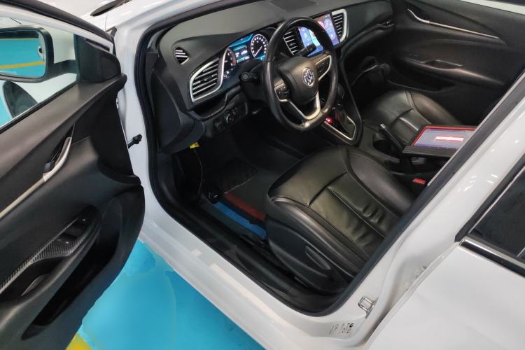 Used Buick GT 2018 18T Automatic Elite Model
