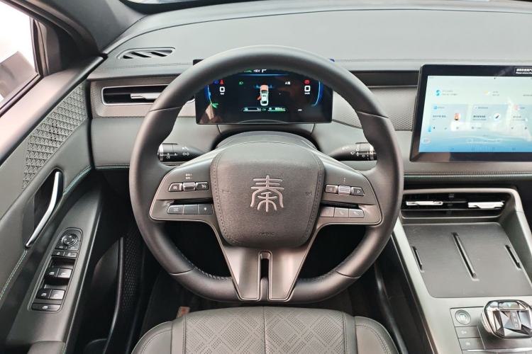 Used BYD Qin PLUS 2025 DM-i Smart Drive 55KM Leading Model
