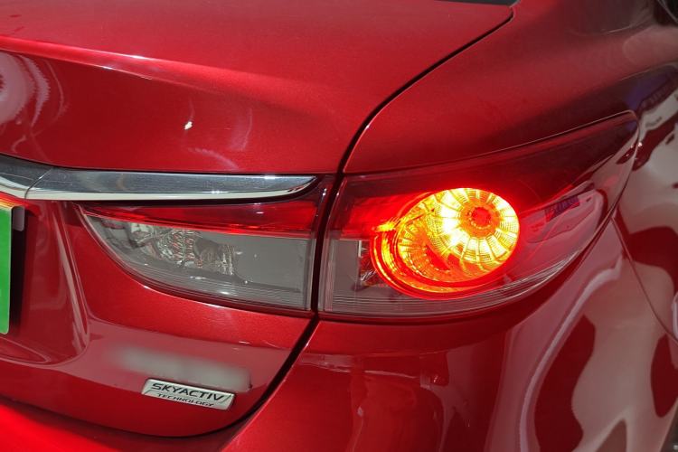 Used Mazda Atenza 2015 2.5L Blue Sky Sport Edition
