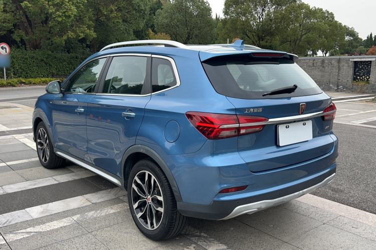 Used Roewe RX5 2016 20T Two-Wheel Drive Automatic Internet Smart Edition
