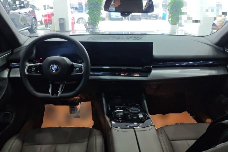 Used BMW 5 Series 2024 530Li Leading Model M Sport Package
