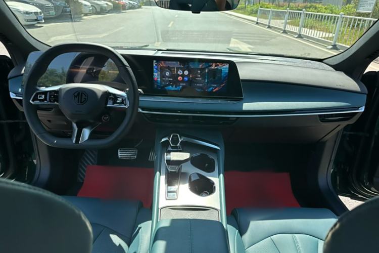 Used MG 7 2023 2.0T Automatic Hunter Luxury Edition
