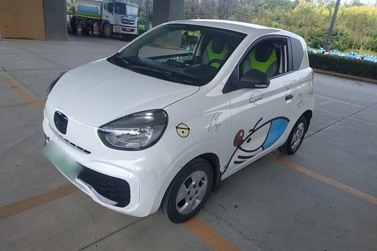 Used Roewe Clever 2021 302 km New Four-Seater Super-Efficient Version
