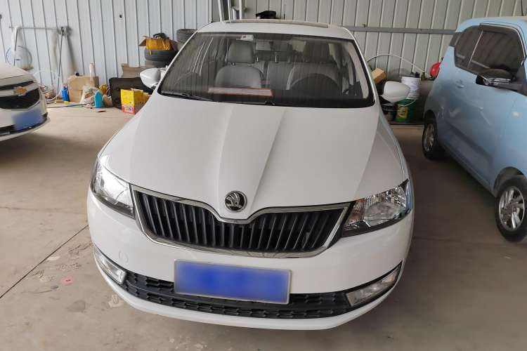 Used Skoda Rapid 2016 1.6L Automatic Chuanxing Edition
